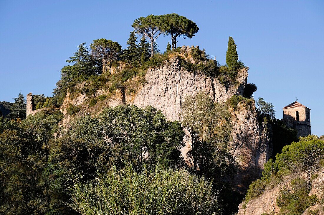 Frankreich, Herault, Kessel von Moureze, dolomitische Felsen