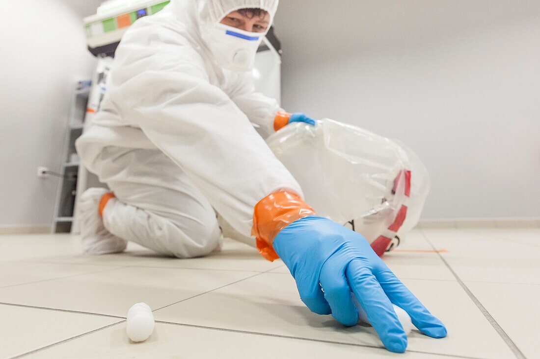 France, Eure, Grand Bourgtheroulde, environmental laboratory, decontamination of a room after an incident, practical exercises during a training session on asbestos risk prevention\n