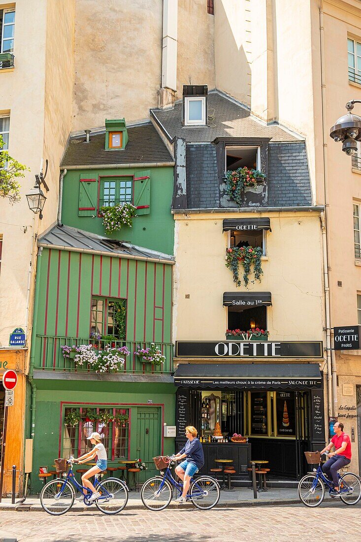 France, Paris, Rue Galande, old houses of the Middle Ages\n