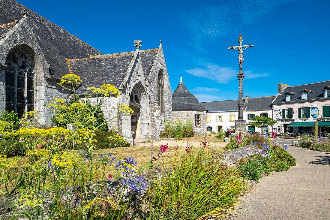 France, Finistere, Douarnenez Country, Poullan-sur-Mer, Saint-Cadoan church\n