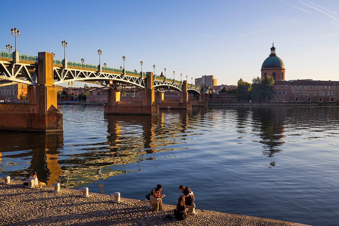 Frankreich, Haute Garonne, Toulouse, Brücke Saint Pierre, Krankenhaus Saint Joseph de la Grave