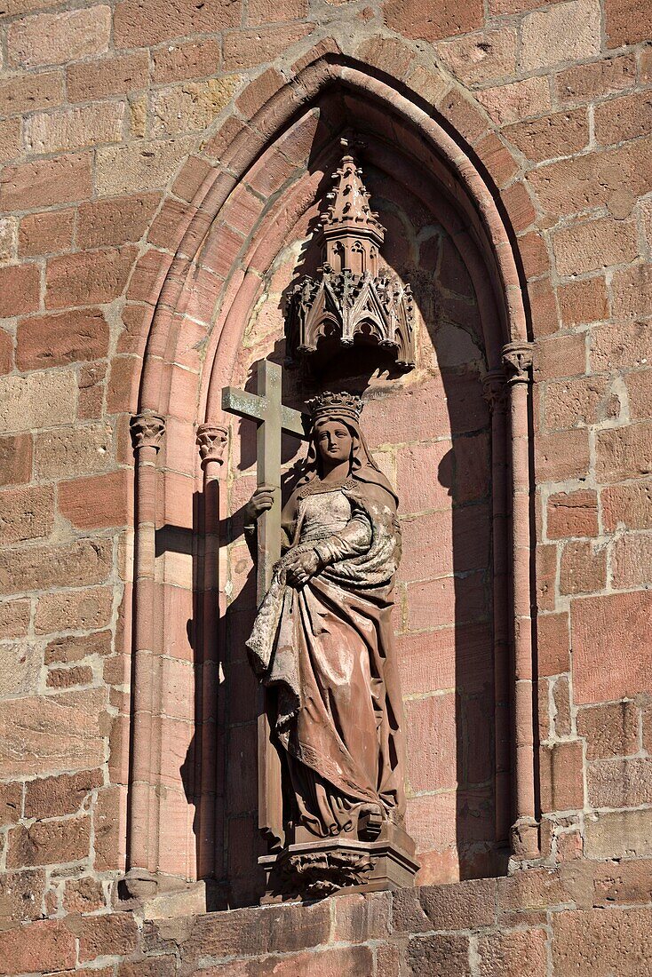 France, Haut Rhin, Kaysersberg, Place Jean Ittel, Sainte Croix church, portal dated 13th century, statue\n
