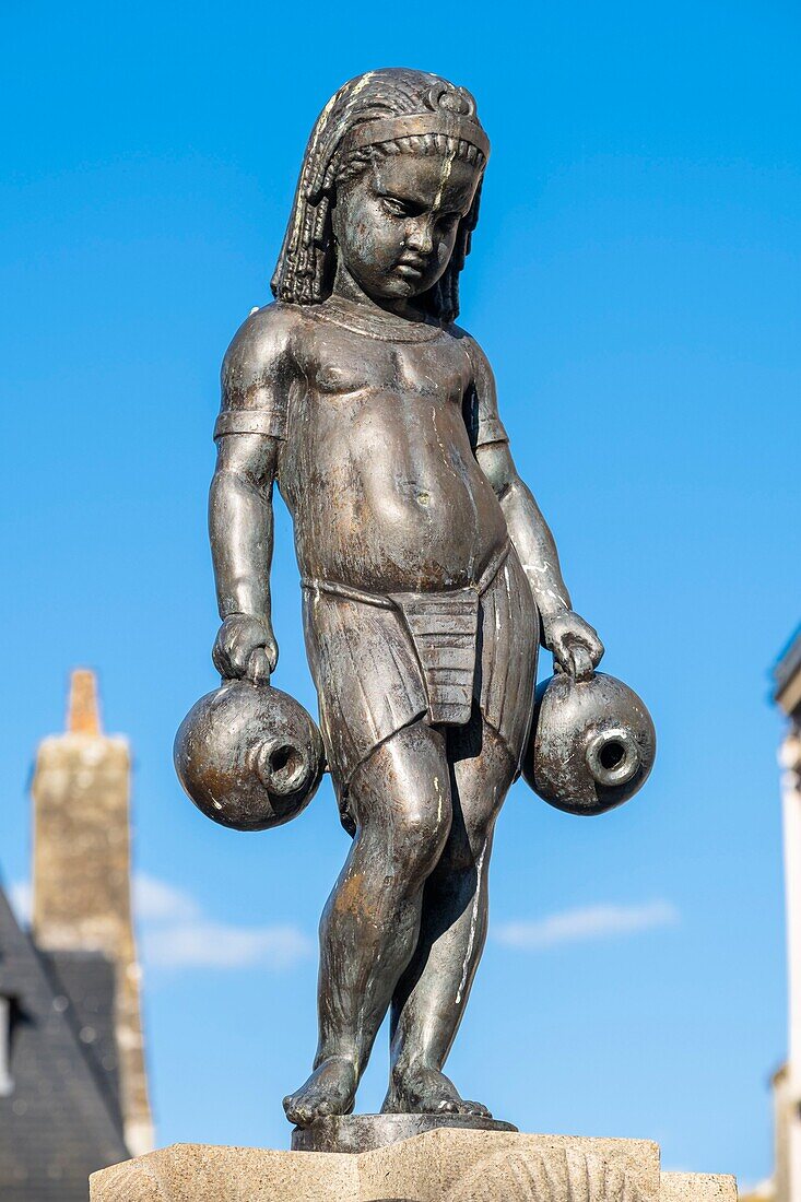 France, Finistere, Douarnenez, Gabriel Peri square, Bolomig statue, Egyptian statuette, symbol of the city of Douarnenez\n