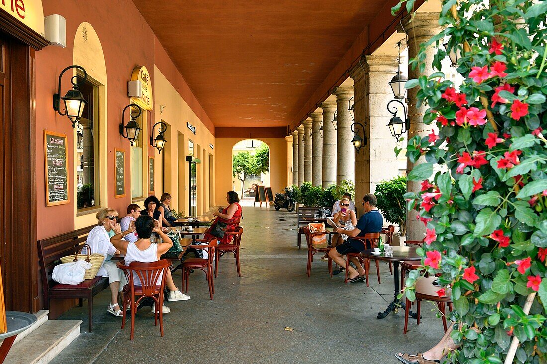 France, Alpes Maritimes, Cote d'Azur, Menton, the old town, Place de l'Hotel de ville (City Hall square), cafe de la Mairie\n