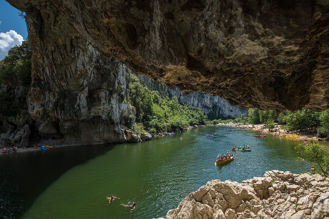 France, Ardeche, Vallon Pont d'Arc, Pont d'Arc\n