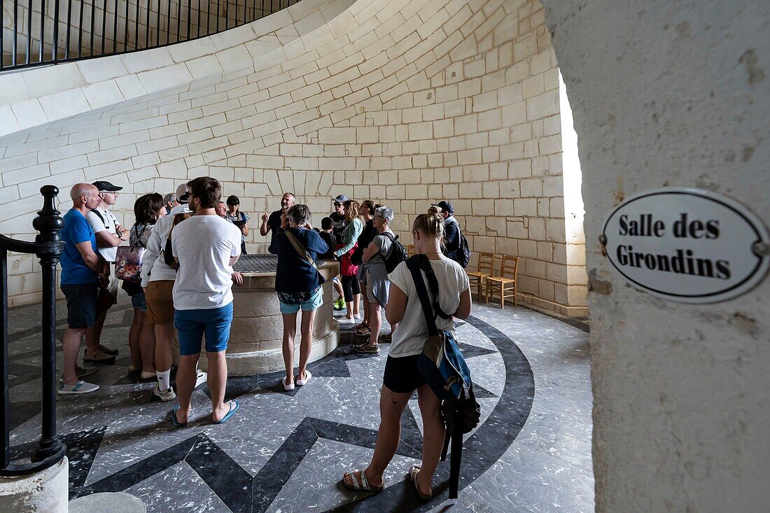 Frankreich, Gironde, Verdon-sur-Mer, Felsplateau von Cordouan, Leuchtturm von Cordouan, von der UNESCO zum Weltkulturerbe erklärt, Besuch des Leuchtturms kommentiert von einem Leuchtturmwärter