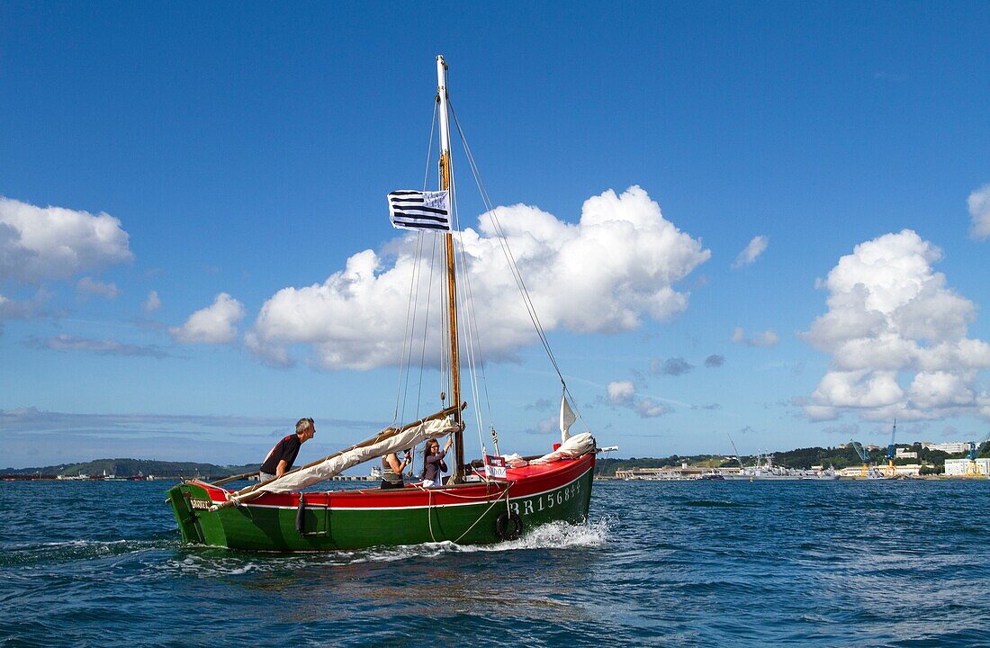 Frankreich, Finistère, Brest, BARADOZIC Frankreich Brest Internationales Maritimes Festival 2016