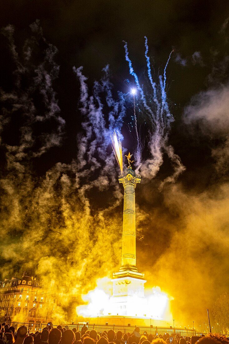 France, Paris, Place de la Bastille, Nuit Blanche 2019\n