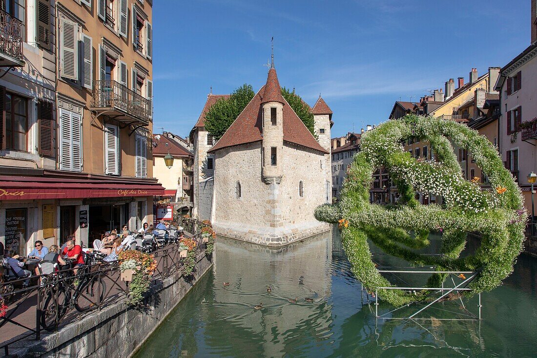 France, Haute Savoie, Annecy, in front of the old jails or palaces of the island, installation drift of the banks of the landscape architect Jean Philippe Poiréee City as part of the Annecy Landscapes 2019 festival\n
