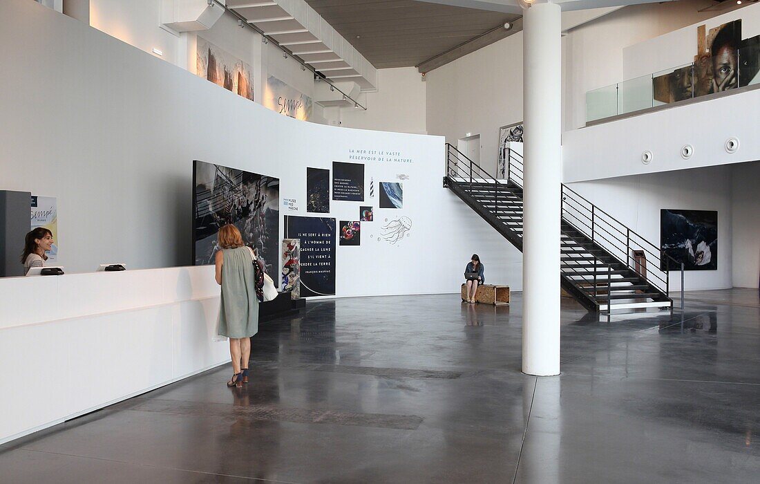 Frankreich, Gironde, Bordeaux, Teiche auf dem Wasser, Mer Marine Museum, Norbert Fradin, Architekt Olivier Brochet.