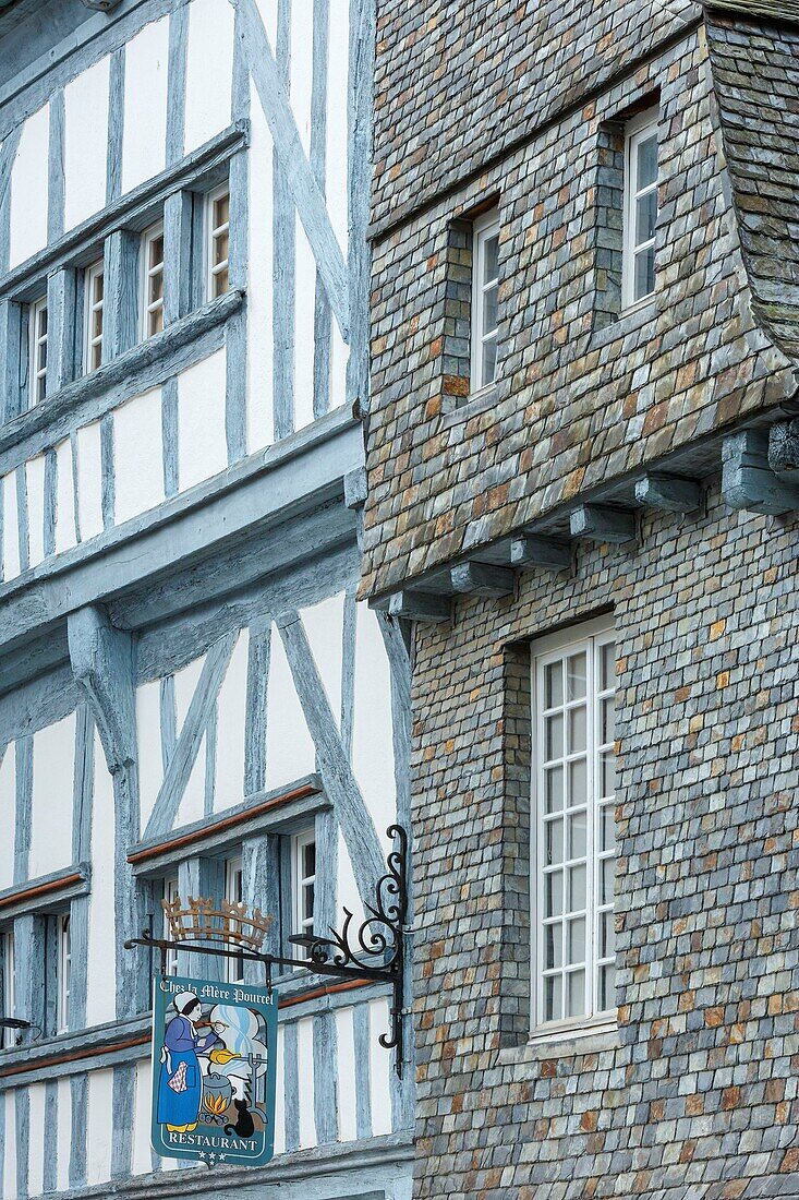 France, Cotes d'Armor, Dinan, half timbered house today the restaurant Chez la Mere Pourcel located in Place des Merciers (Merciers square)\n