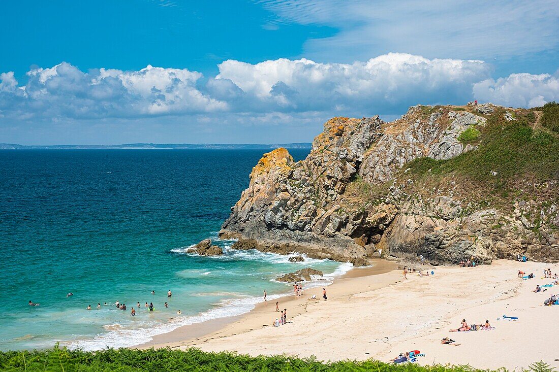 France, Finistere, Beuzec-Cap-Sizun, Pors Peron beach along the GR 34 hiking trail or customs trail\n