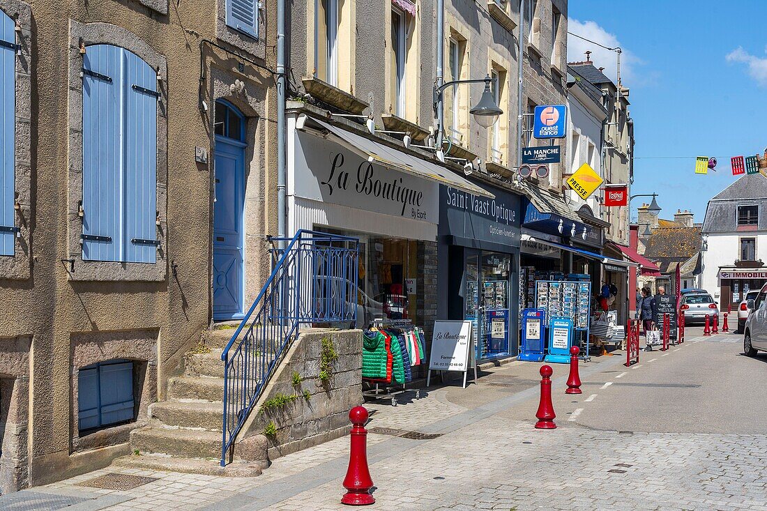 Frankreich, Manche, Saint-Vaast la Hougue, Rue de Verrue