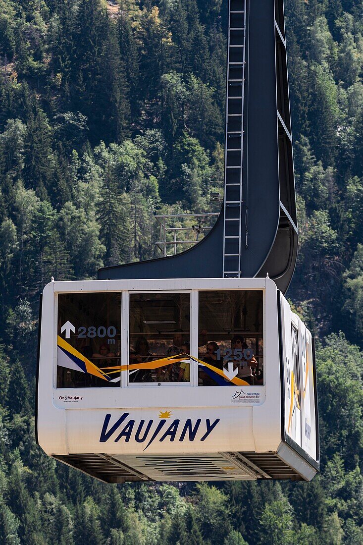 France, Isere, Cable Care to Vaujany\n