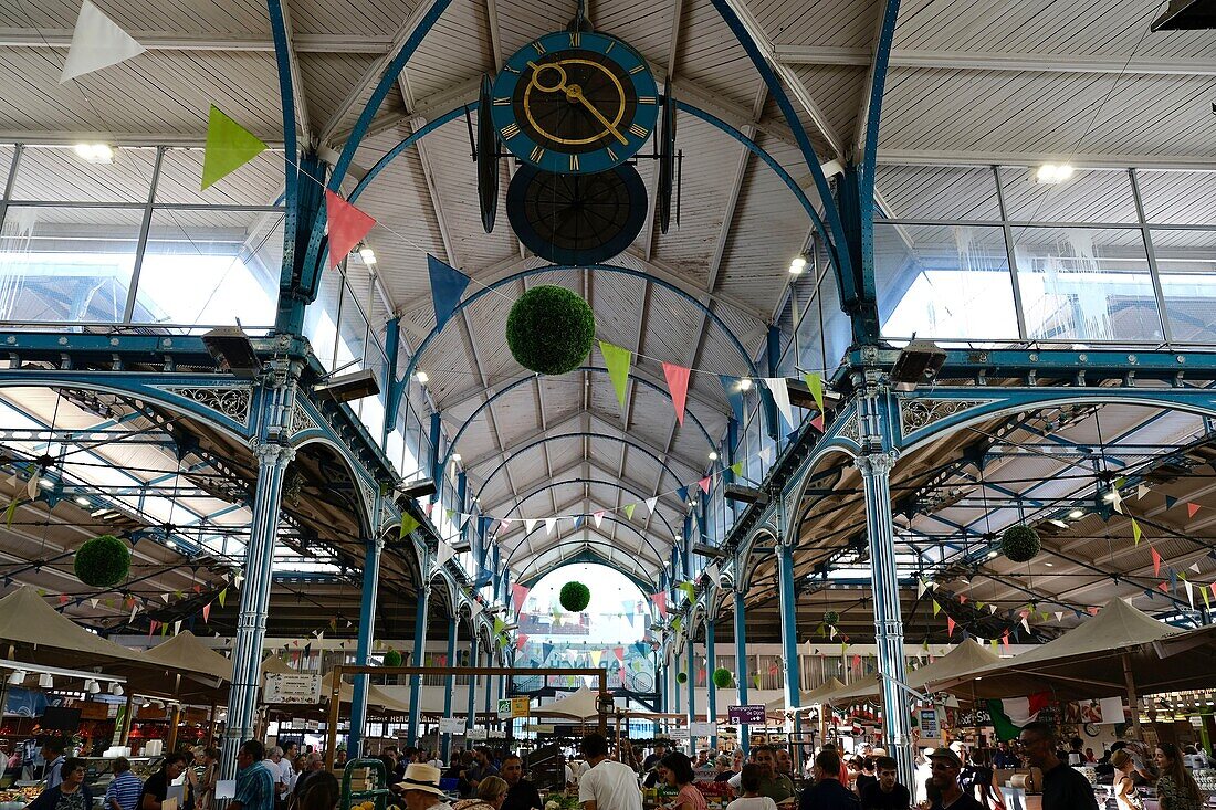 Frankreich, Cote d'Or, Dijon, von der UNESCO zum Weltkulturerbe erklärtes Gebiet, die zentralen Hallen, Markthalle