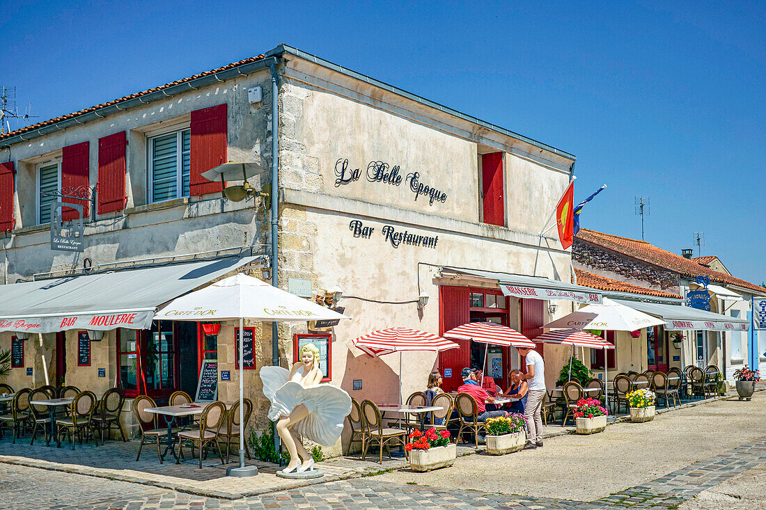 France, Charente-Maritime, Saintonge, Hiers-Brouage, citadel of Brouage, labeled The Most Beautiful Villages of France, Bar-Restaurant La Belle Epoque\n