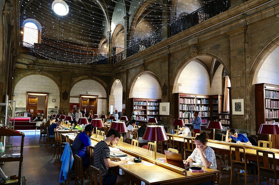 Frankreich, Cote d'Or, Dijon, von der UNESCO zum Weltkulturerbe erklärtes Gebiet, die Bibliothek des Kulturerbes und der Studien