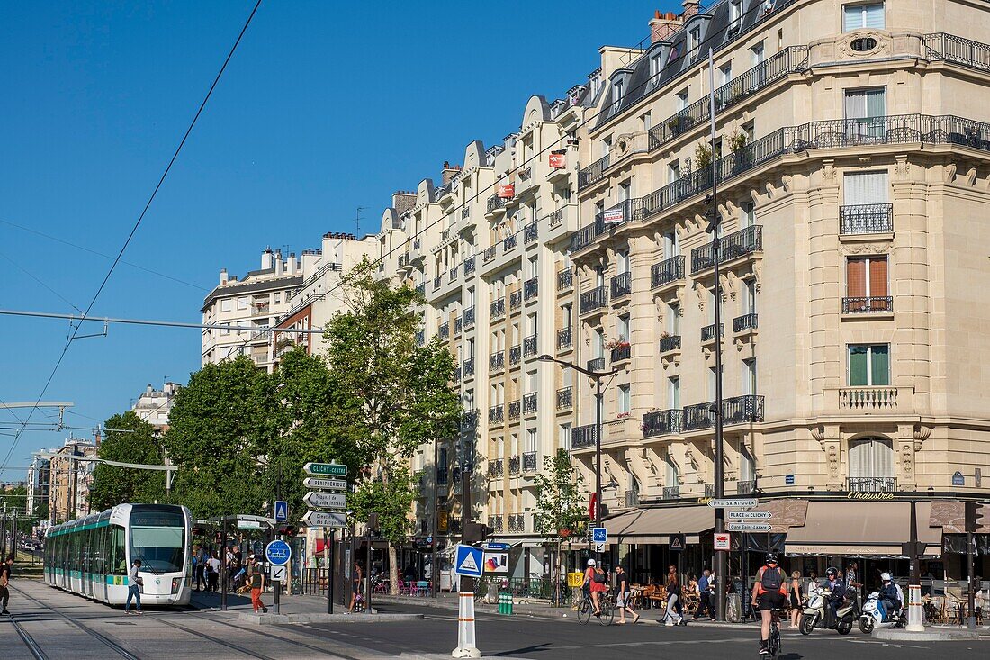 France, Paris, Porte de Clichy, Bessieres bld, T3 tramway station\n