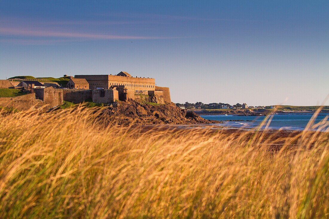 France, Morbihan, Saint Pierre Quiberon, the beach and the fort of Penthievre at sunset\n