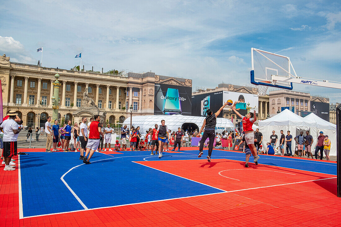 France, Paris, the Place de la Concorde turns into a huge playground on the occasion of the Olympic Day\n