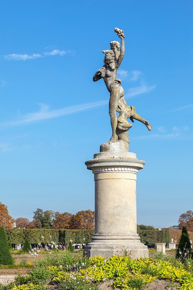 France, Yvelines, Saint Germain en Laye, Castle park of Saint Germain en Laye\n