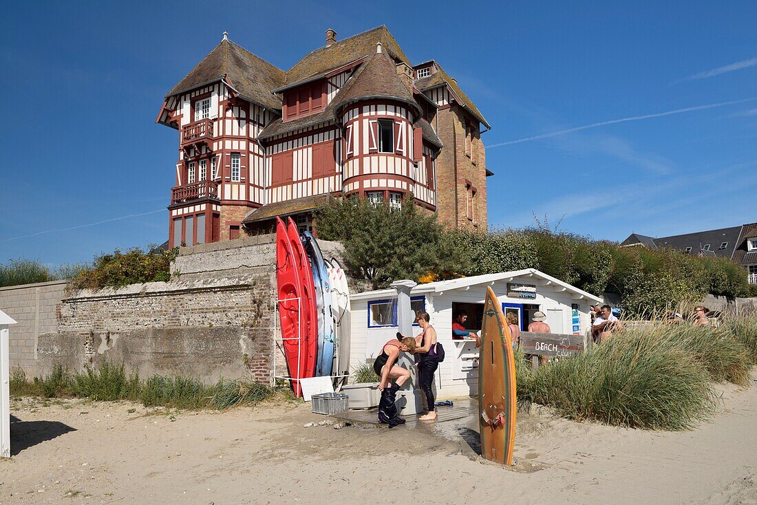 France, Somme, Bay of Somme, Le Crotoy, Beach, seaside villas and kayaks\n