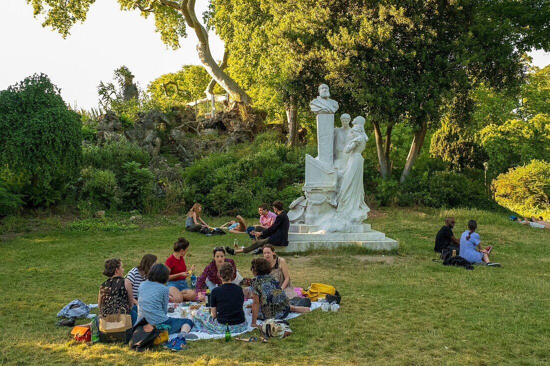 France, Paris, the Parc Monceau, Charles Gounod statue\n