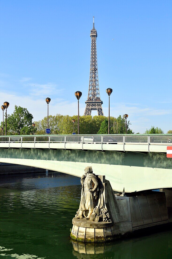France, Paris, area listed as World Heritage by UNESCO, the banks of the Seine river, the Zouave of the Alma Bridge and the Eiffel Tower\n