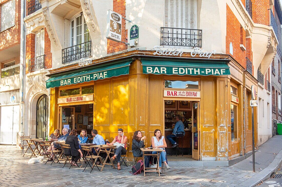 France, Paris, Place Edith Piaf, eponymous bar\n
