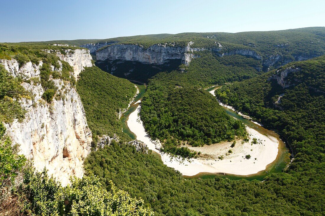 France, Ardeche, Ardeche Gorges National Natural Reserve, Saint-Remeze, the Ardeche canyon seen from the canyon touristic road (D290) between Vallon Pont d'Arc and Saint-Martin d'Ardeche\n