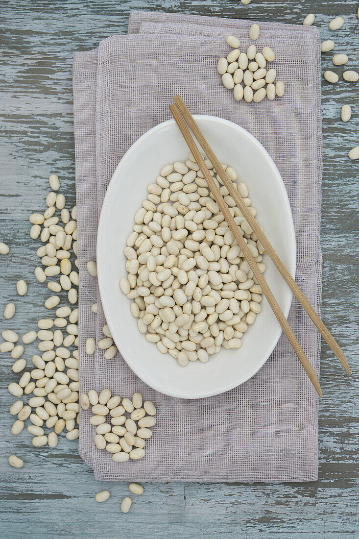 Dried soya beans