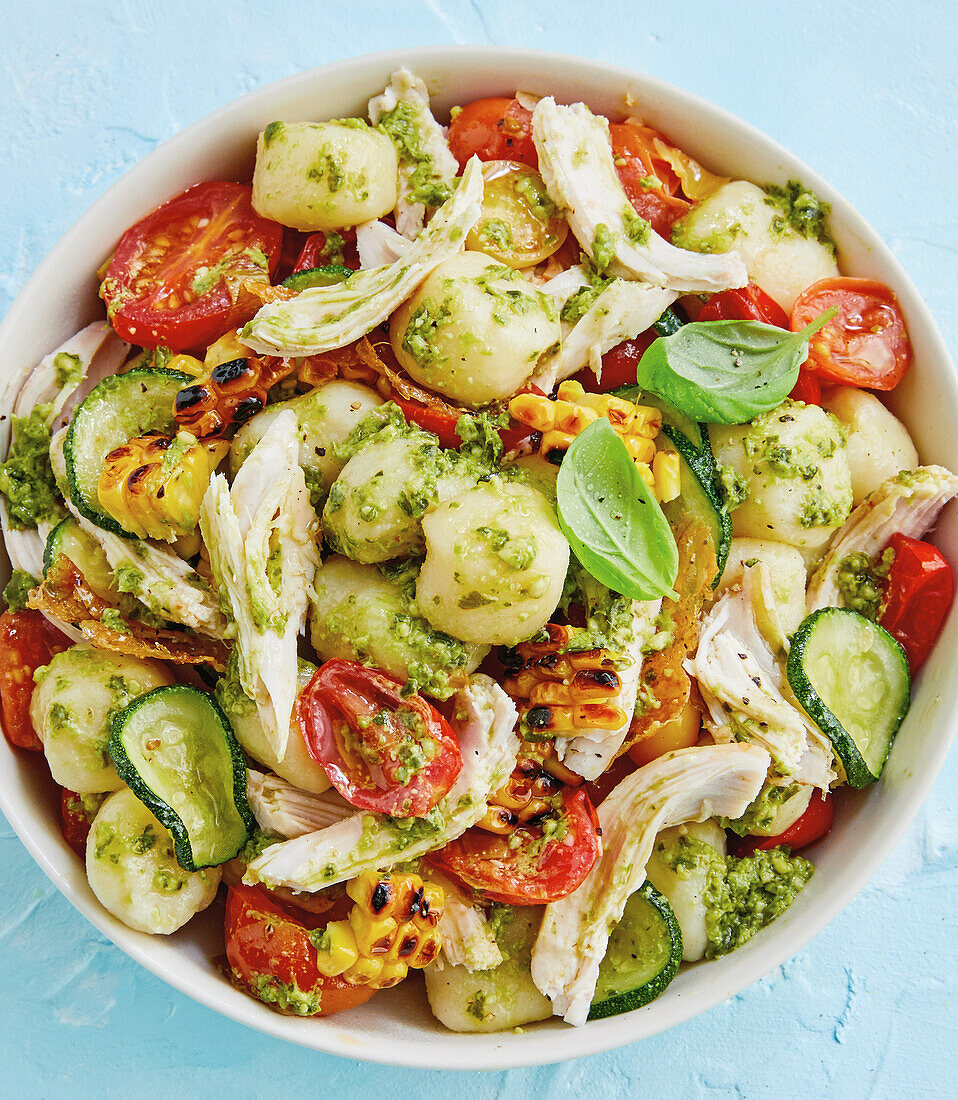 Gnocchi with zucchini, sweetcorn, chicken and pesto