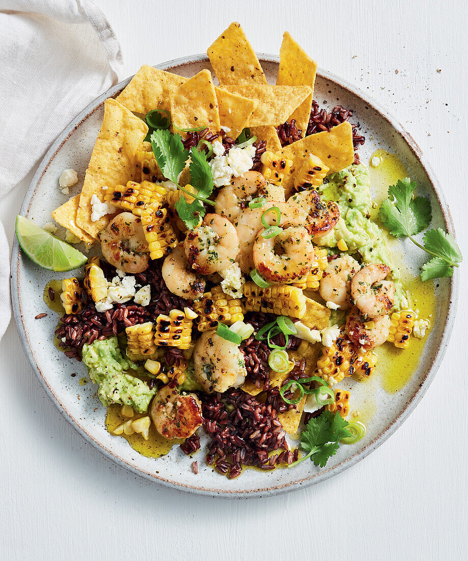 Mexican shrimp and sweetcorn nachos with black rice