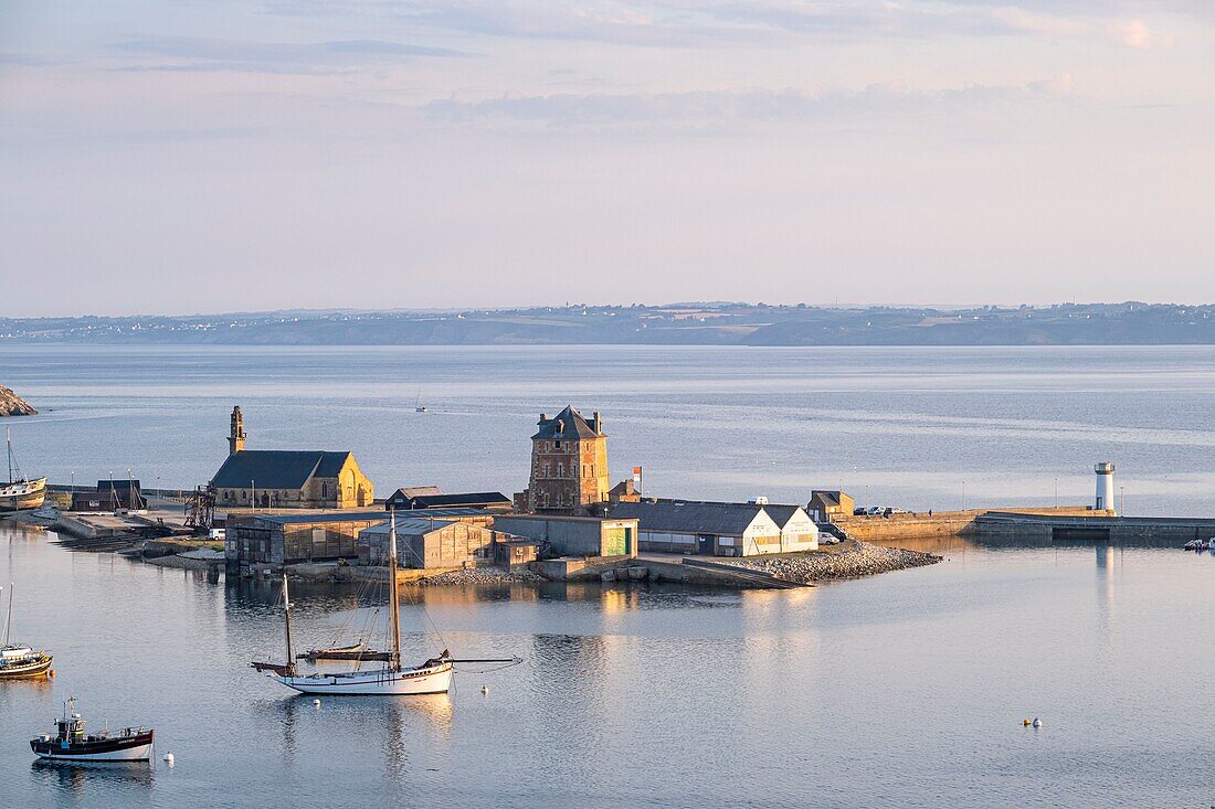 France, Finistere, Armorica Regional Natural Park, Crozon Peninsula, Camaret-sur-Mer, Notre-Dame de Rocamadour chapel and Vauban tower, a UNESCO World Heritage site\n