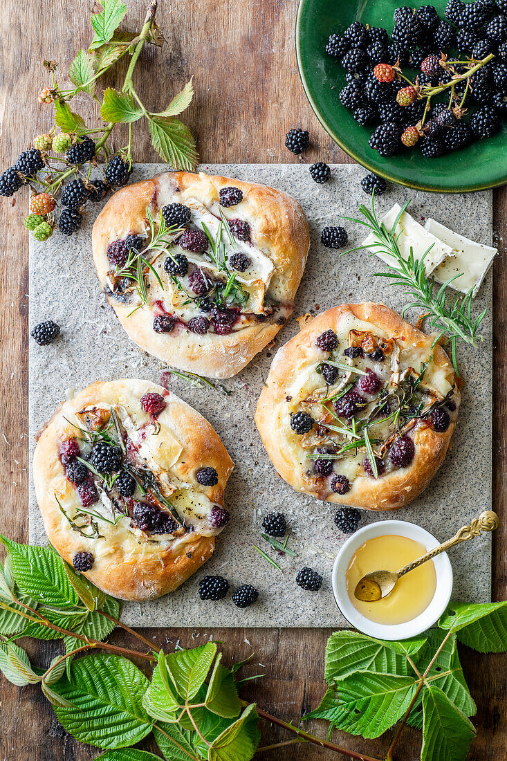 Blackberry flatbreads with rosemary