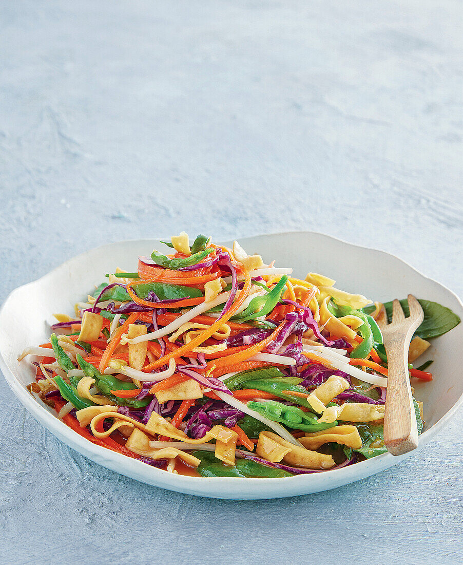 Quick Asian chopped noodle salad with vegetables