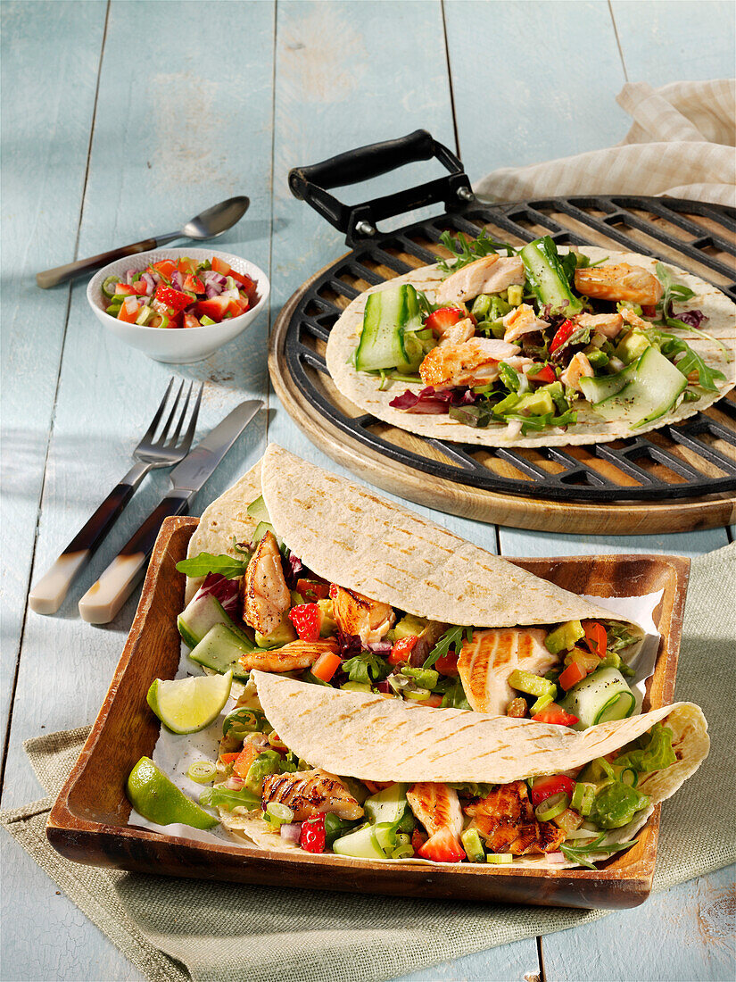 Tacos with grilled salmon