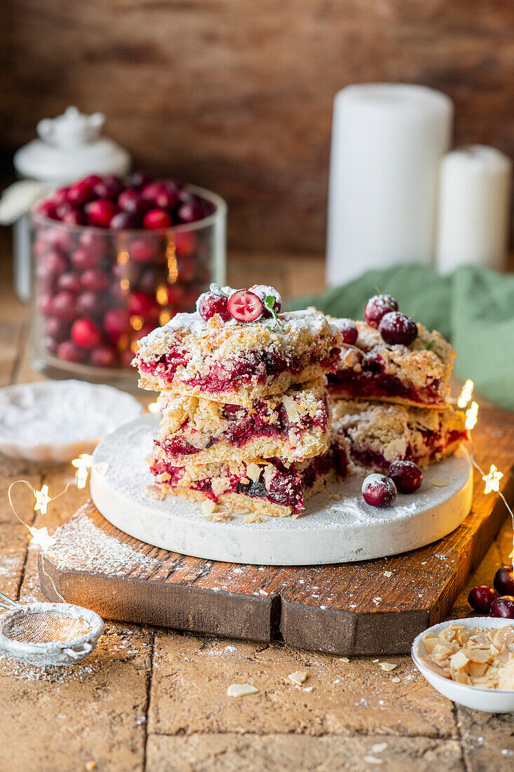 Cranberry crumble sheet cake