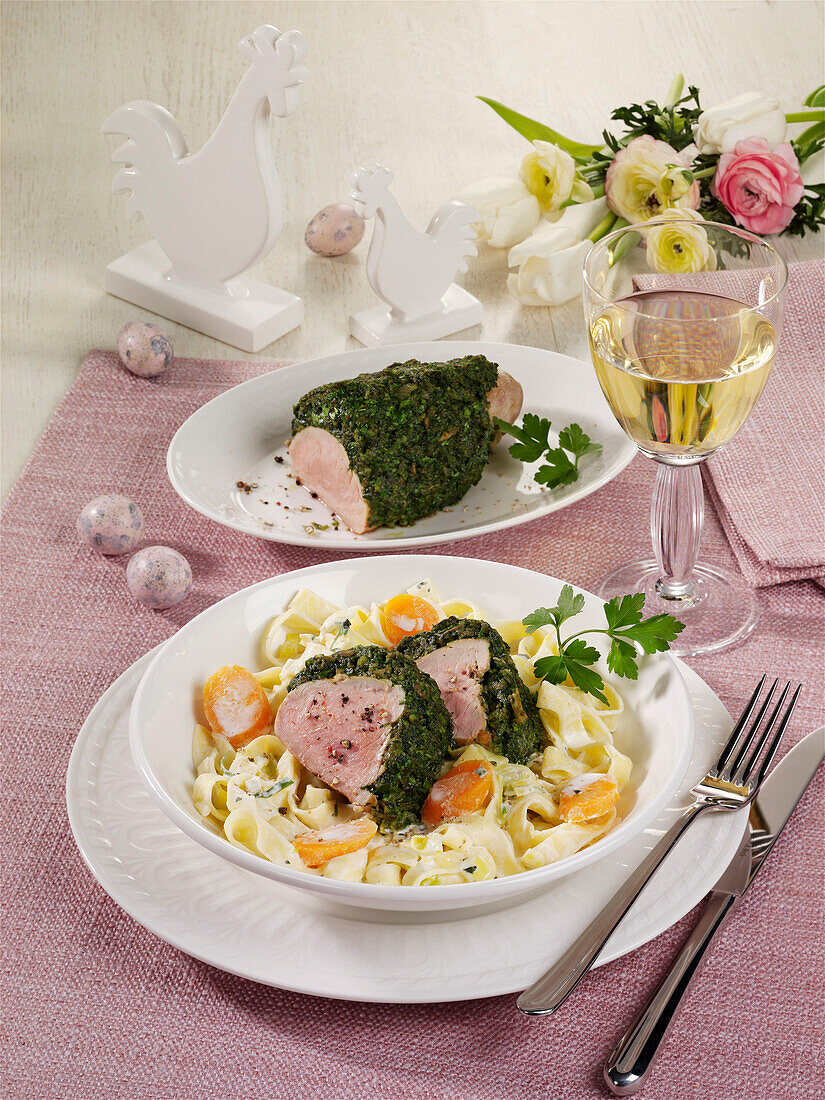 Schweinefilet mit Champignon-Bärlauch-Kruste