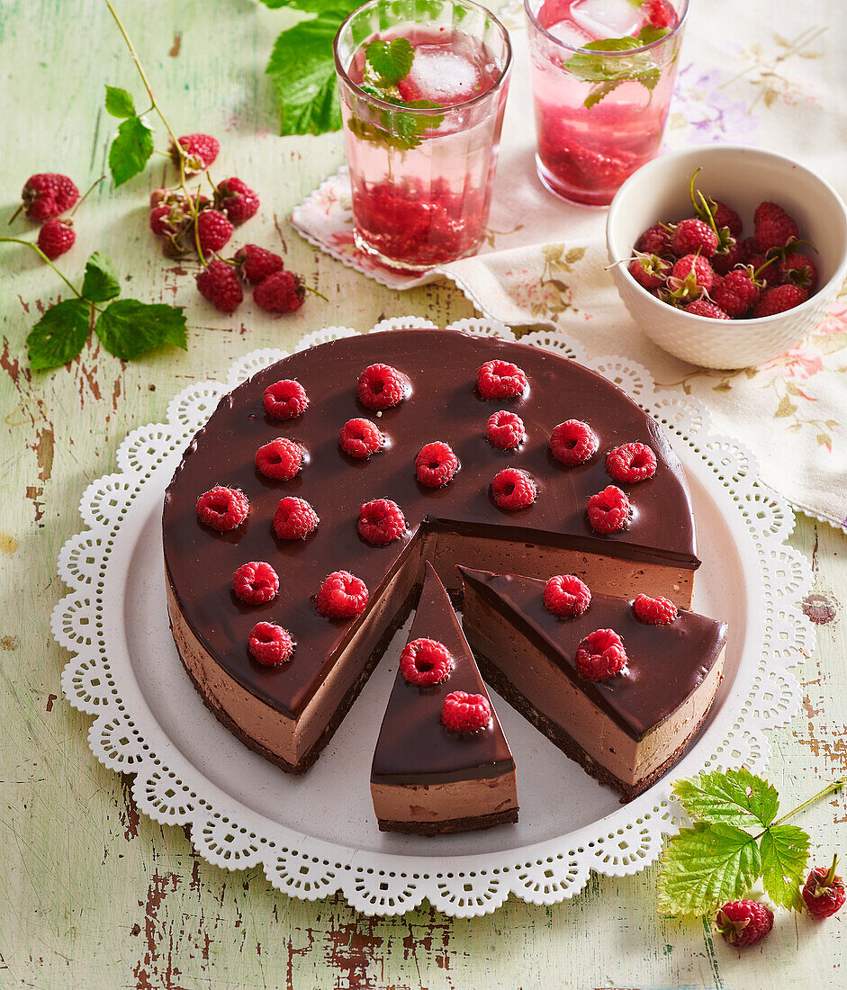 Chocolate and raspberry cheesecake