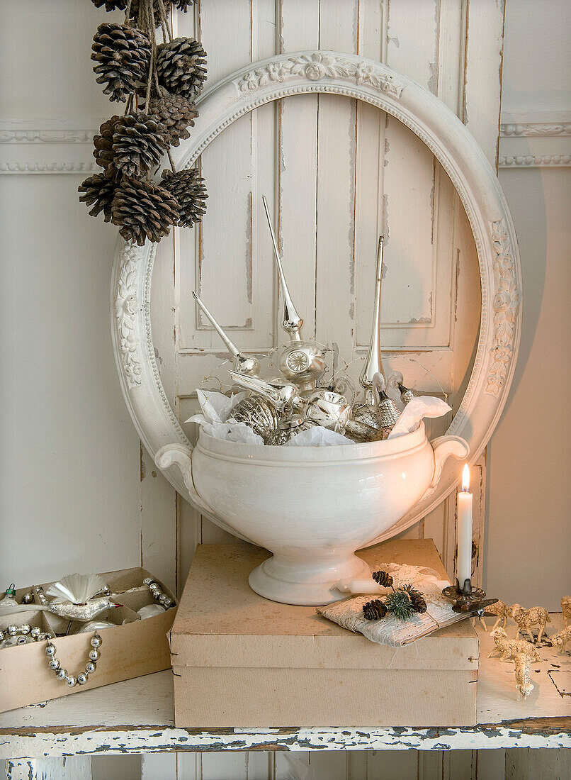 Silver Christmas tree toppers in a brocante tureen