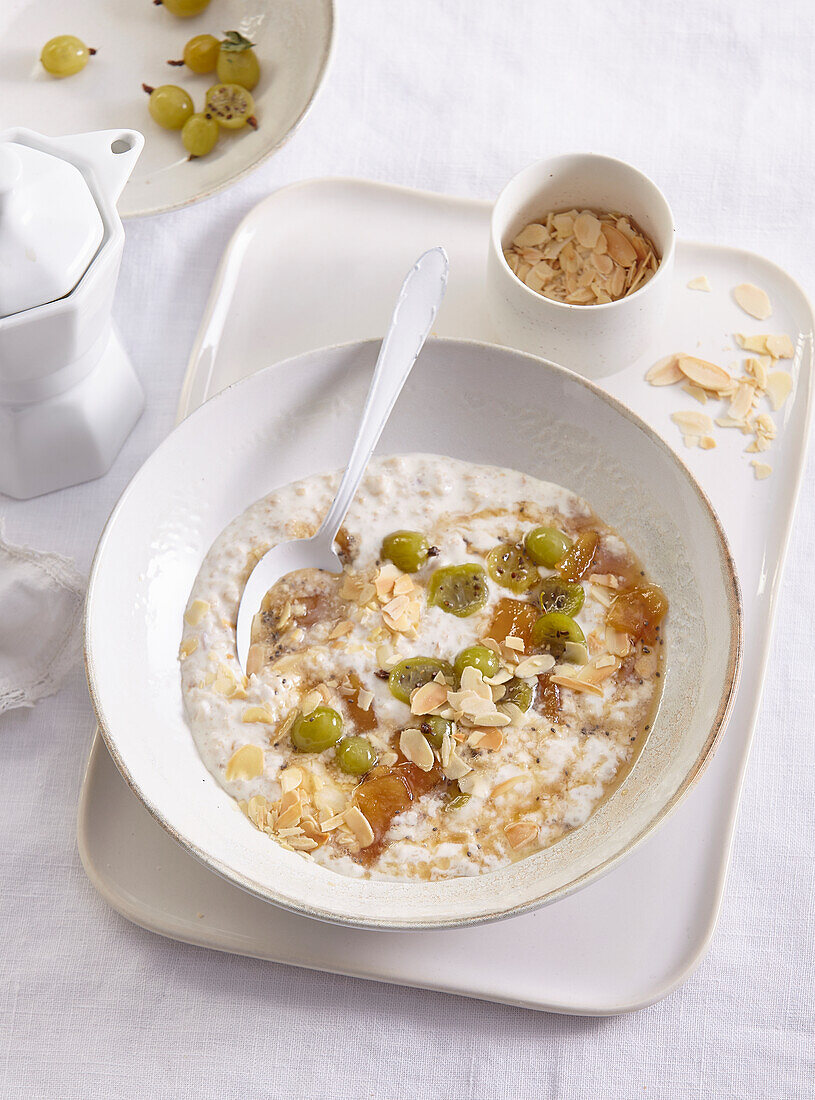 Oatmeal with gooseberries, chia seeds and ginger