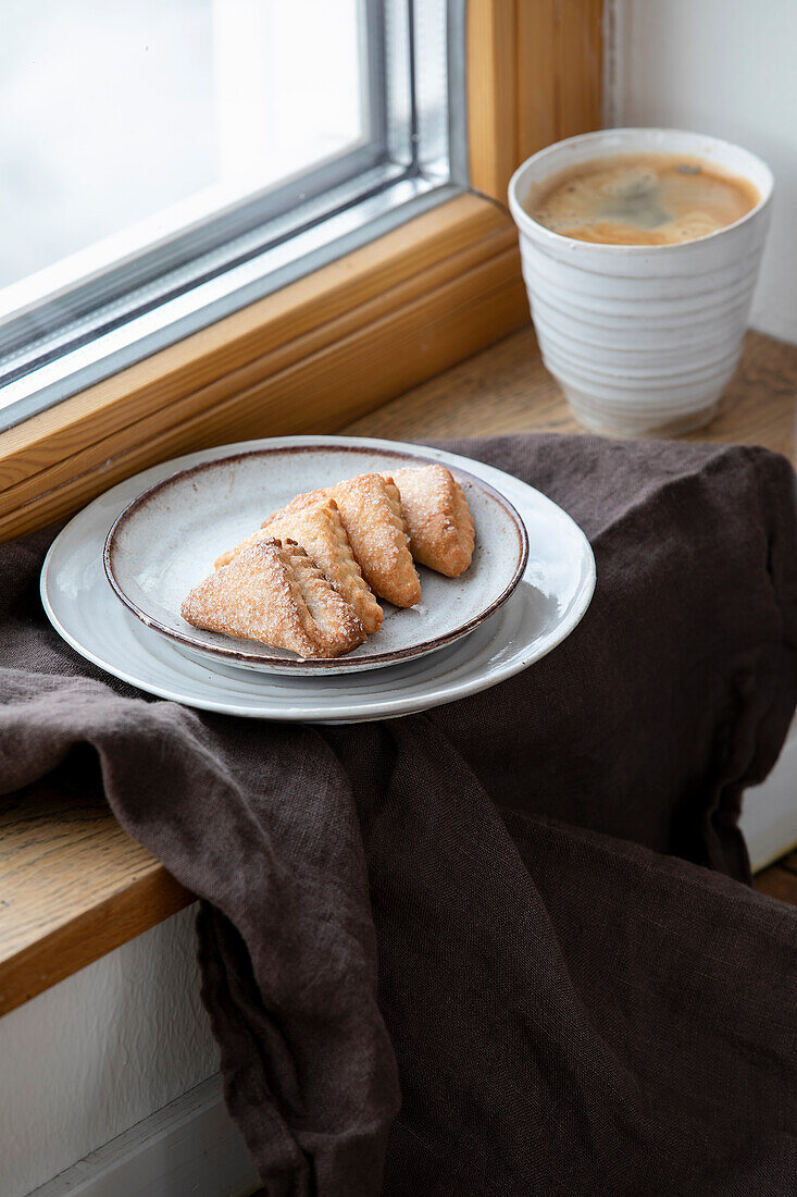 Quark biscuits for coffee