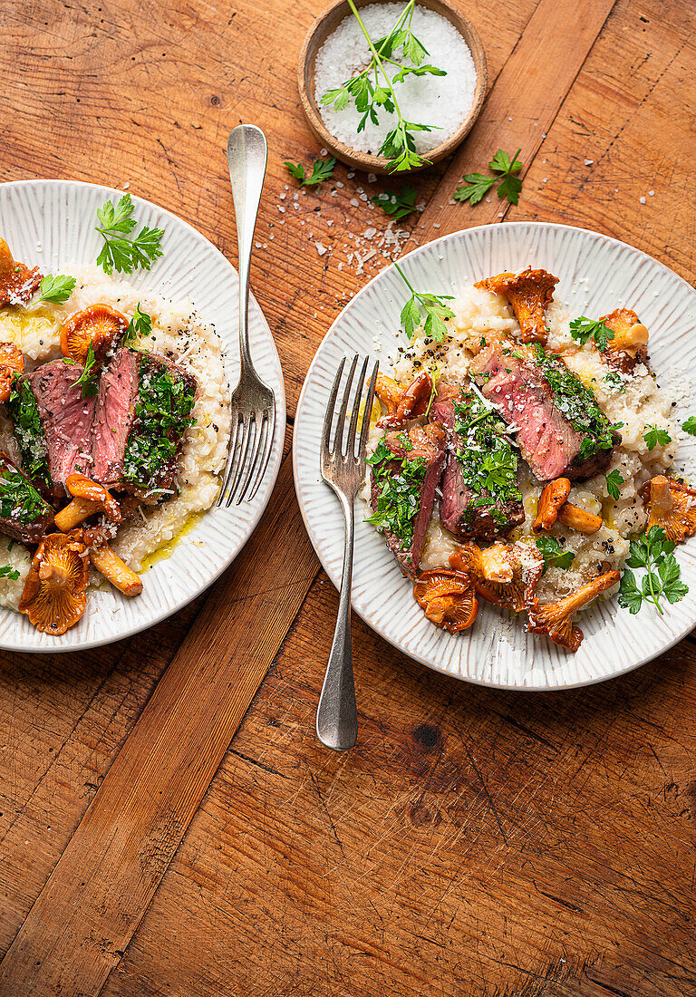 Steak with risotto and chanterelles