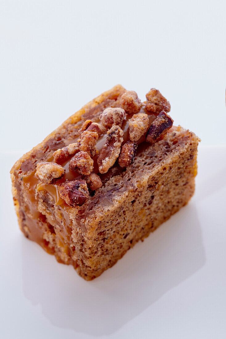 Caramel cake with candied pecans