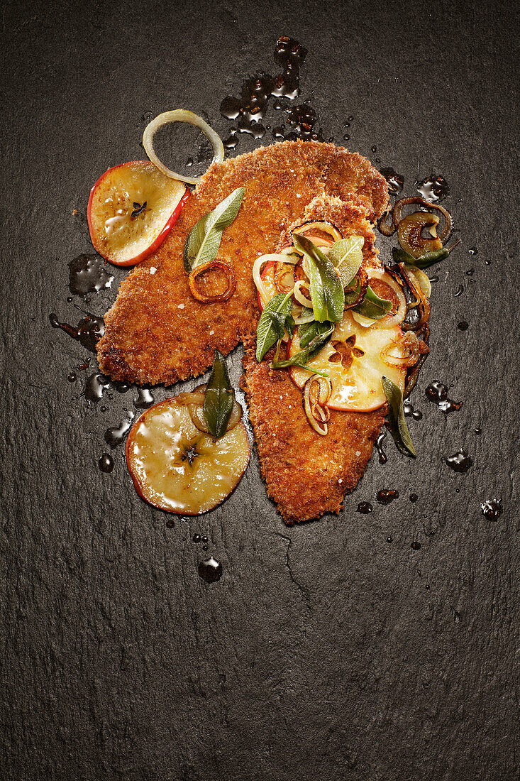 Veal liver escalope with apples and sage
