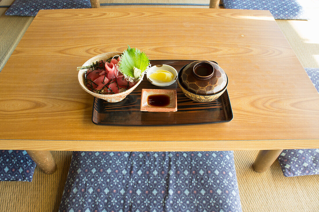 Setto (typical Japanese set), sashimi with rice, nori and soya sauce