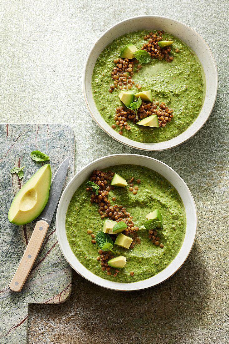 Vegan kale and coconut soup with lentils