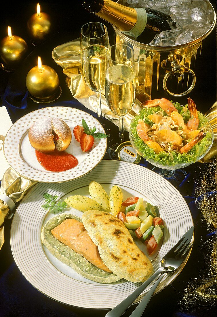 New Year's Eve menu: shrimp salad, salmon, fritters, champagne