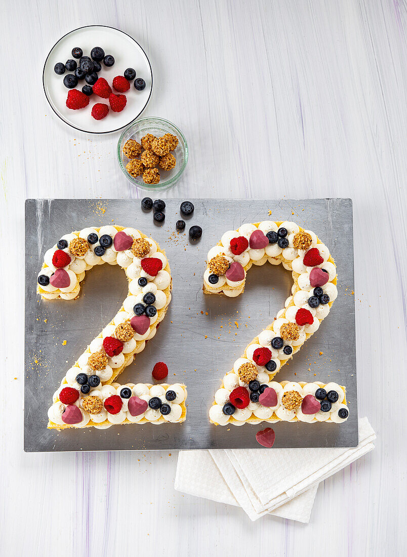 Number Cake with berries